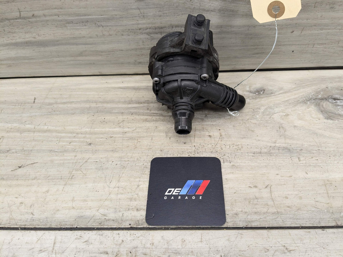 OEM BMW F97 F98 G01 G02 G05 G06 G07 I8 X3 X4 X5 X6 X3M Auxililiary Water Pump