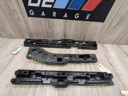 17-23 OEM BMW G30 F90 M5 Right Passenger Side Skirt Rocker Panel Bracket SET