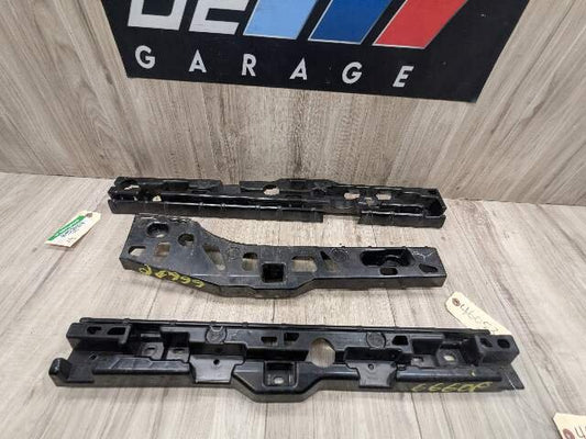 17-23 OEM BMW G30 F90 M5 Right Passenger Side Skirt Rocker Panel Bracket SET