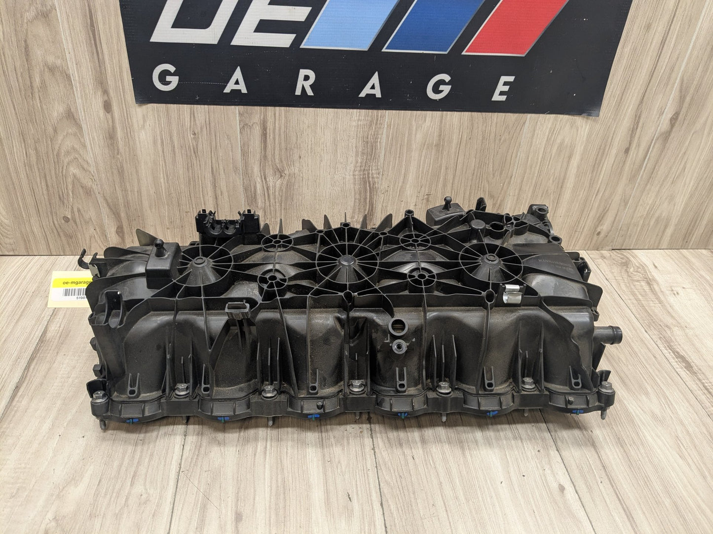 OEM BMW G01 G05 G12 G20 G42 G30 M340 M440 X3 Engine B58 Intake Manifold 8647977