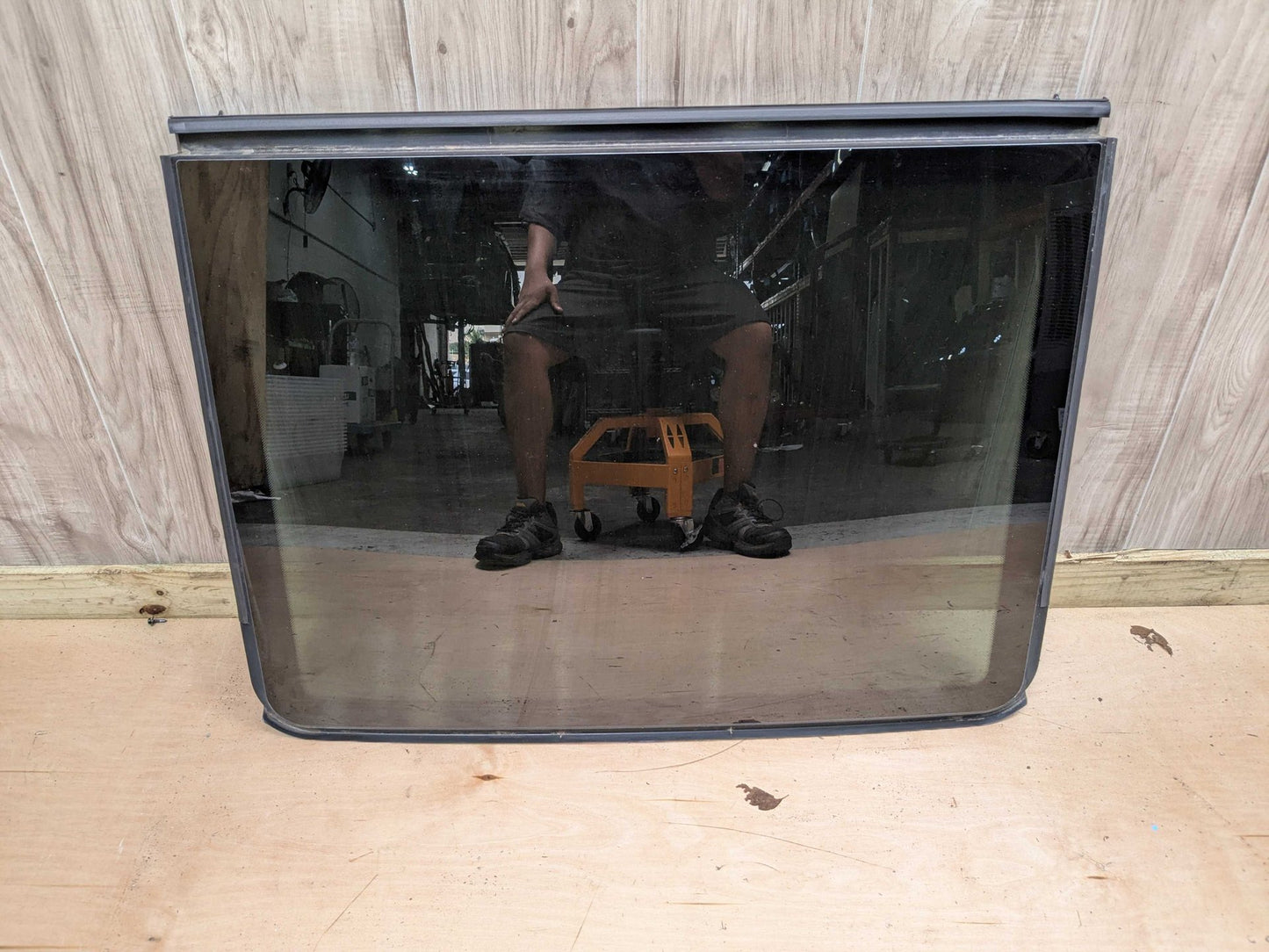16-22 OEM BMW F48 X1 28i 28iX REAR Upper Sunroof Sun Roof Panel Window Glass