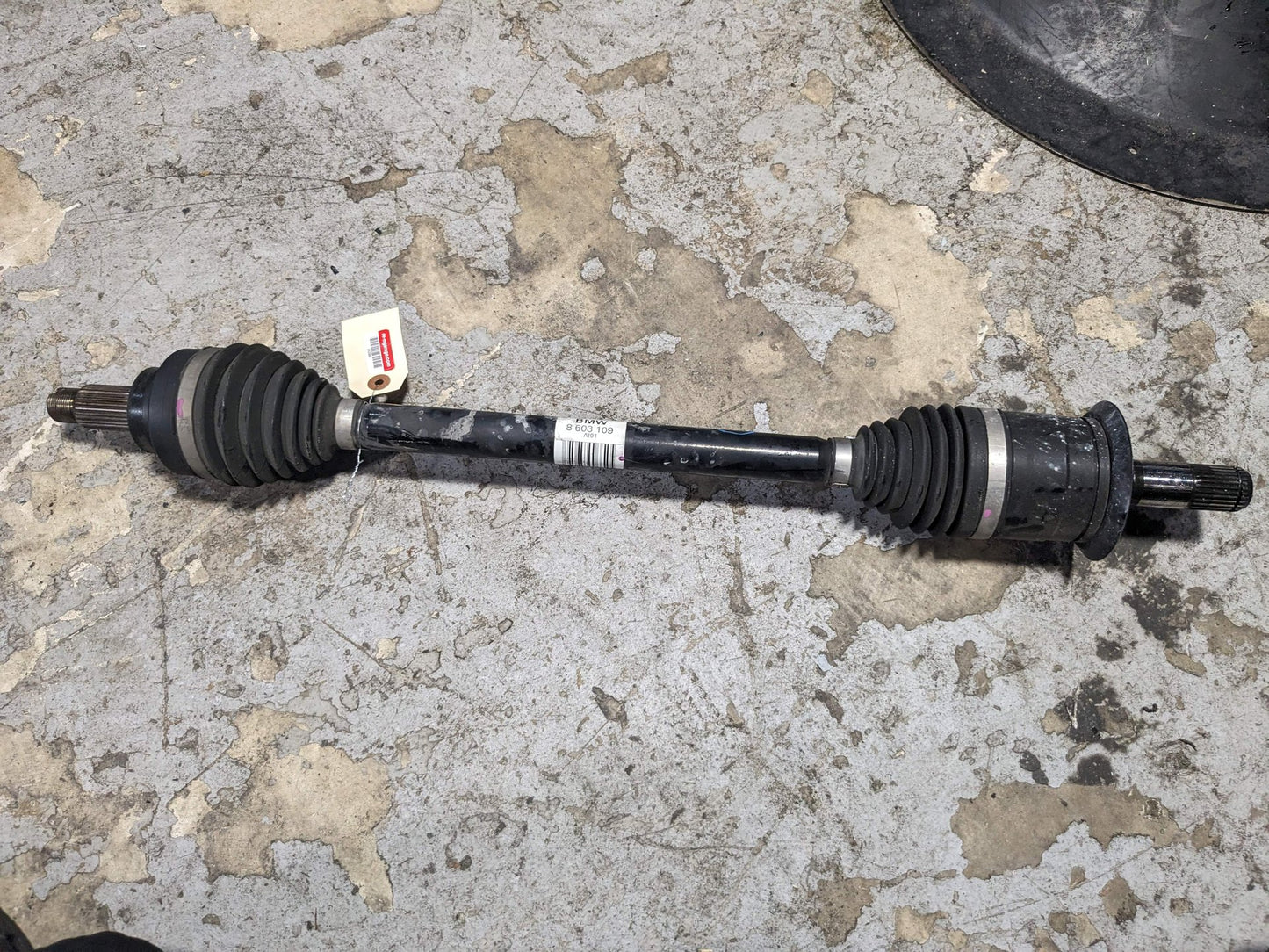 2015 BMW 328i F31 Rear Left Driver Half Shaft Output CV Axle 8603109
