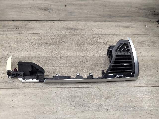 OEM BMW G01 G02 F97 F98 X3 X4 X3M X4M Front Right Passenger Air Vent Grille