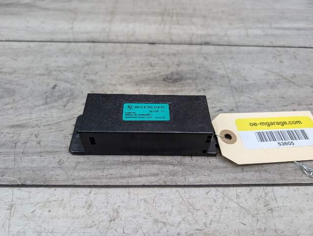 OEM BMW F90 G11 G12 G30 G32 Front Left Right Frequency Diplexer Control Module