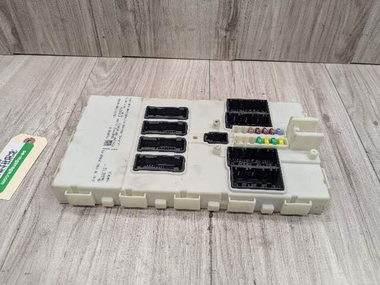 OEM BMW F22 F30 F32 F33 F36 F80 F82 Body Control Junction Box Module FEM