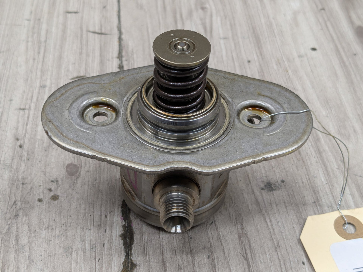 16-20 OEM BMW G11 G12 750 G30 M550 Engine N63R HPFP High Pressure Fuel Pump 5-8