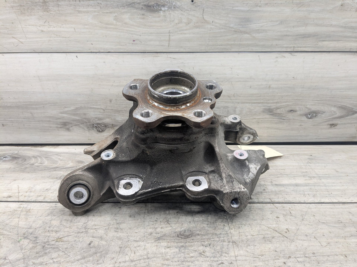 2020 BMW 330i G20 Rear Right Passenger Spindle Knuckle w/ Bearing 6879532 OEM BMW G20 330 M340 REAR Right Passenger Knuckle Wheel Hub Spindle Bearing OEM