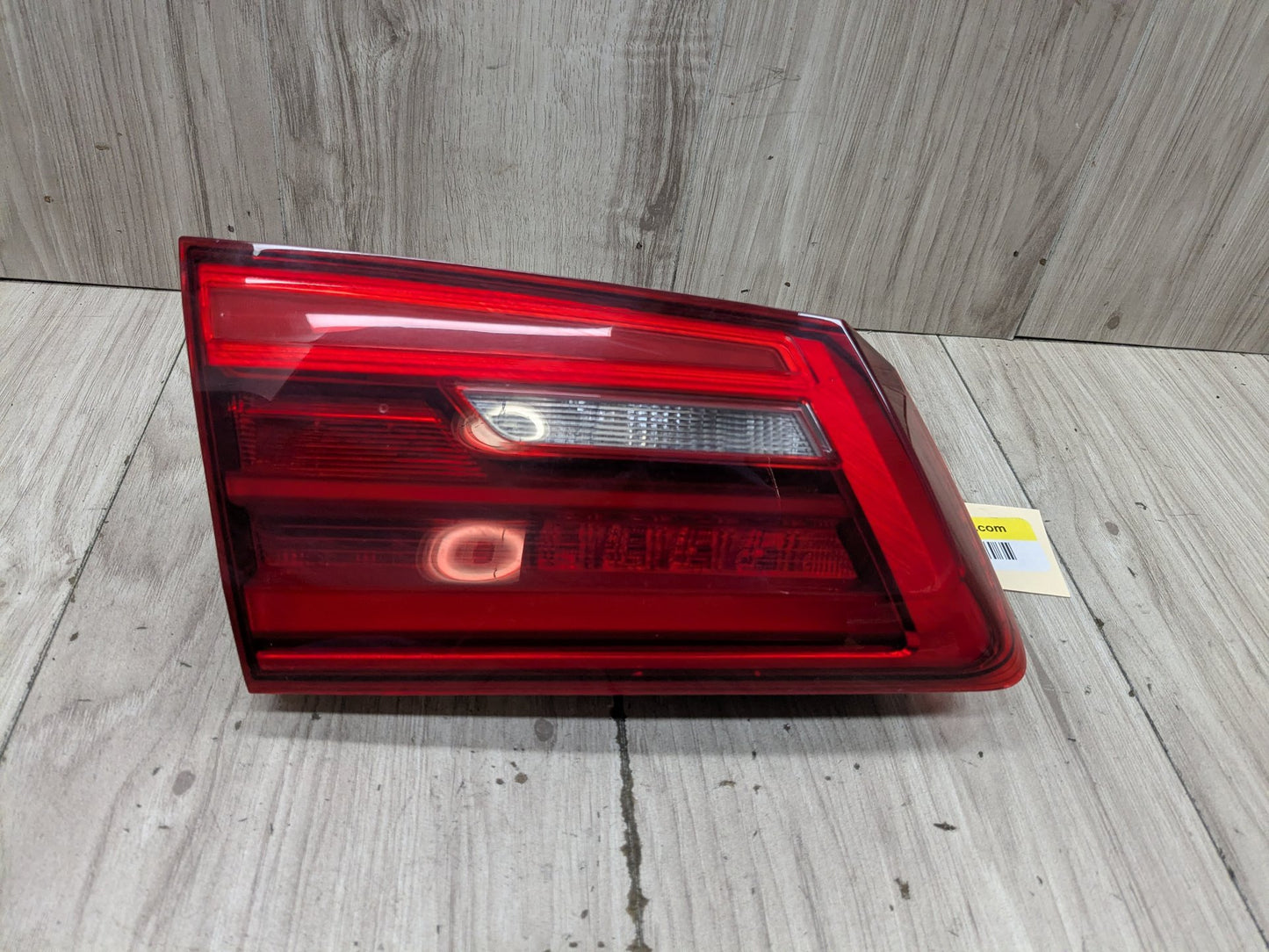 17-20 OEM BMW F90 G30 530 540 M550 M5 Rear Left Driver Inner Trunk Tail Light