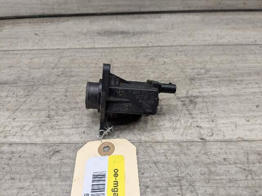 11-18 OEM BMW F10 F15 F25 F30 F32 Engine N20 Turbo Blow Off Valve