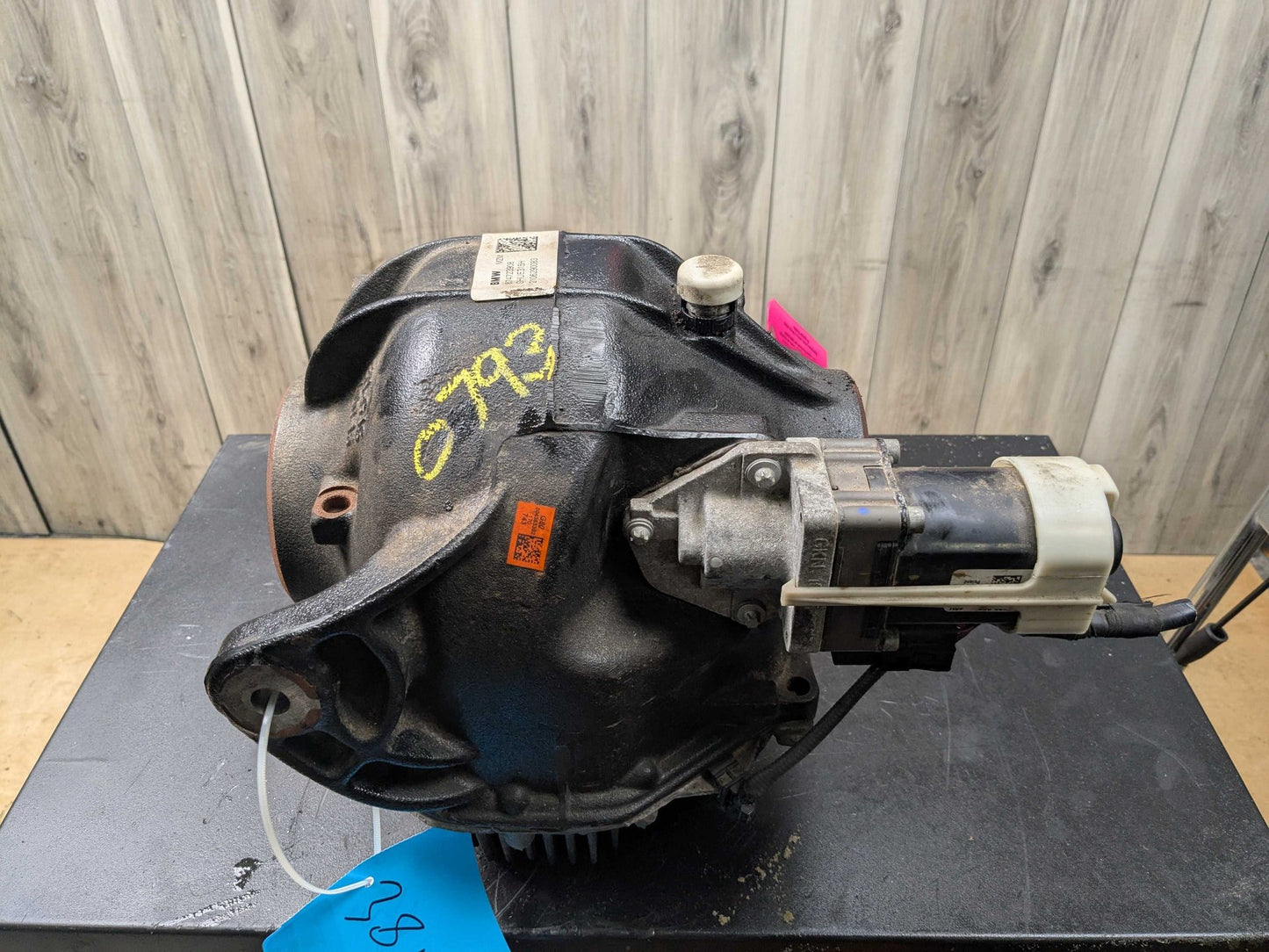 2022 BMW M4 Rear Axle Carrier Differential k 8747239