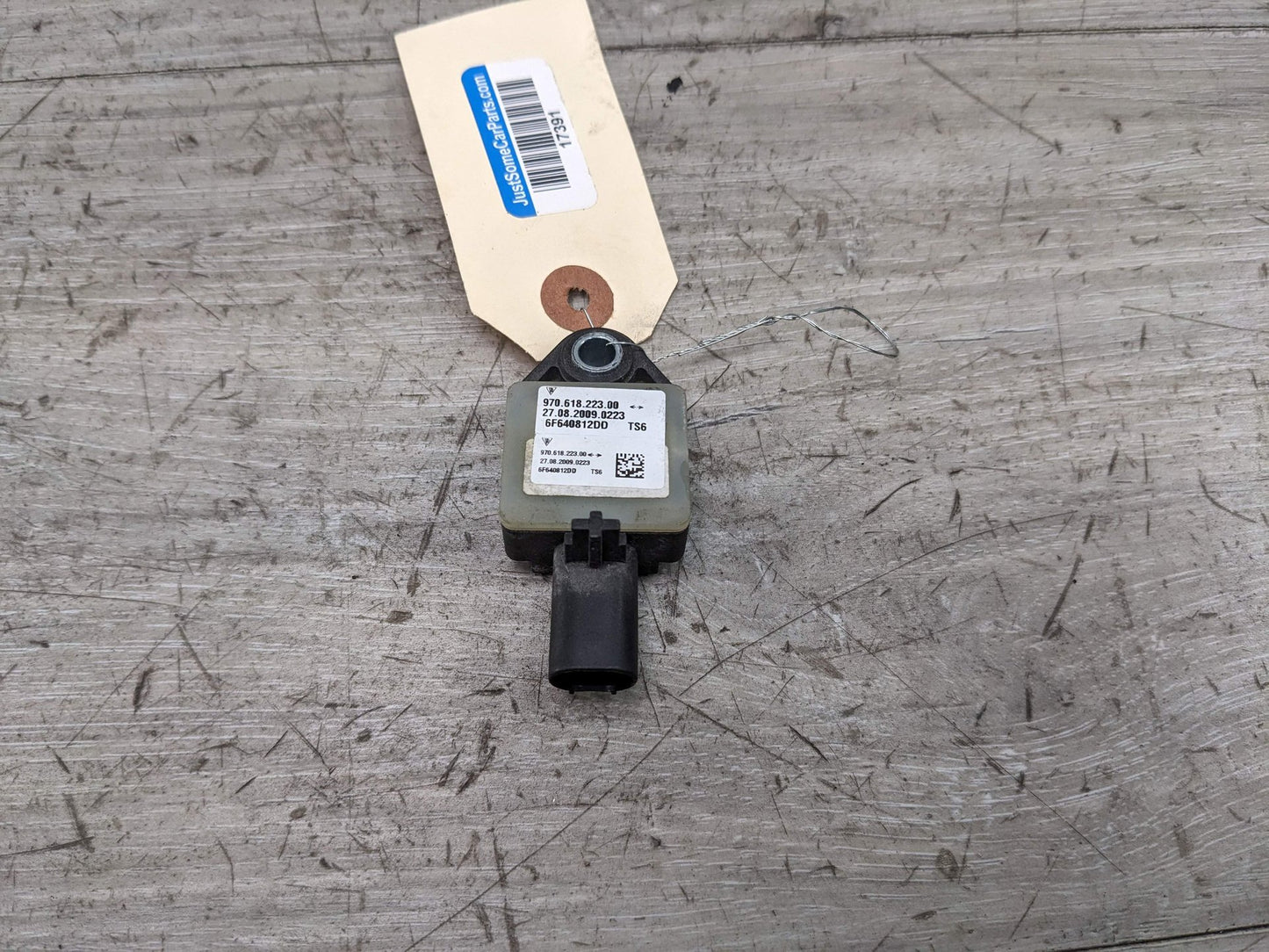 2010 Porsche Panamera - Airbag Deployment Accelerator Crash Impact Side Sensor PN: 970618223