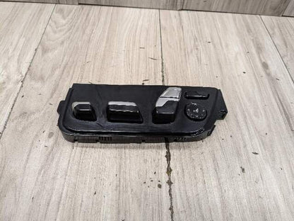 OEM BMW F90 G12 G30 530 540 M550 M5 Front Left Driver Seat Adjust Control Switch