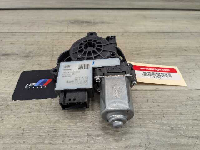 2022 BMW 330i G20 Front Right Passenger Door Window Glass Regulator Motor 8498860 OEM BMW G20 G80 330 M340 M3 FRONT Right Passenger Door Window Regulator Motor