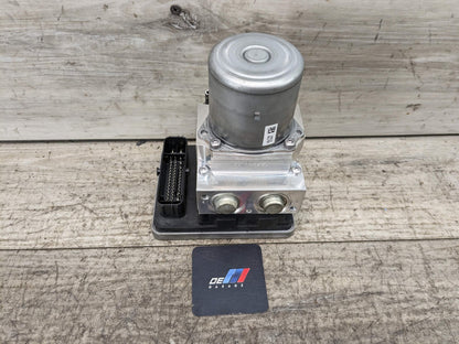 2018 BMW 540i G30 ABS Pump Module 6889210 16-20 OEM BMW G30 G32 G11 G12 750 DSC ABS Pump Computer Unit Anti Lock Brake