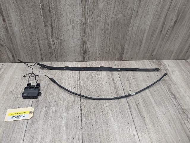 2020 - 2024 BMW X3 F97 Rear Smart Opener Sensor Module W/ Harness & Strap SET 7932682 S58