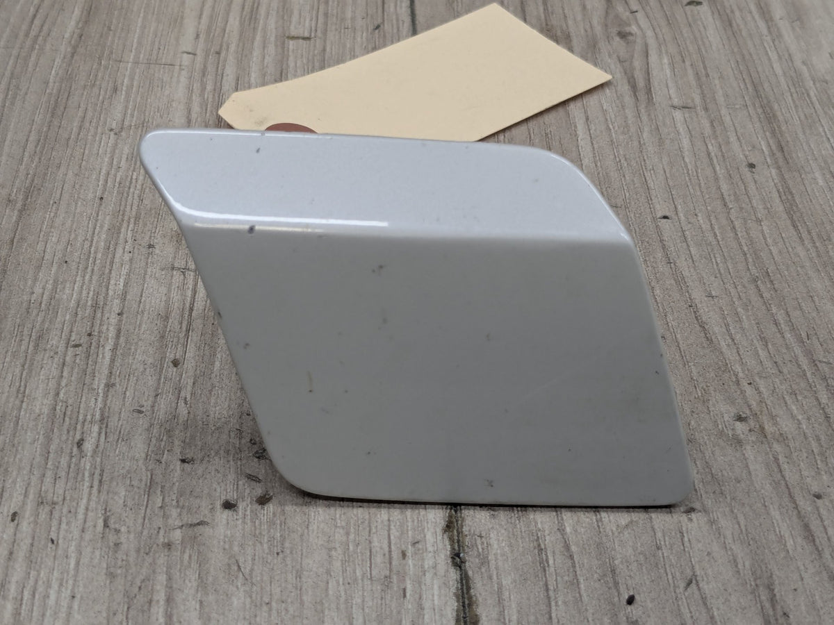 OEM MFront Right Passenger Bumper Headlight Washer Cap Cover
