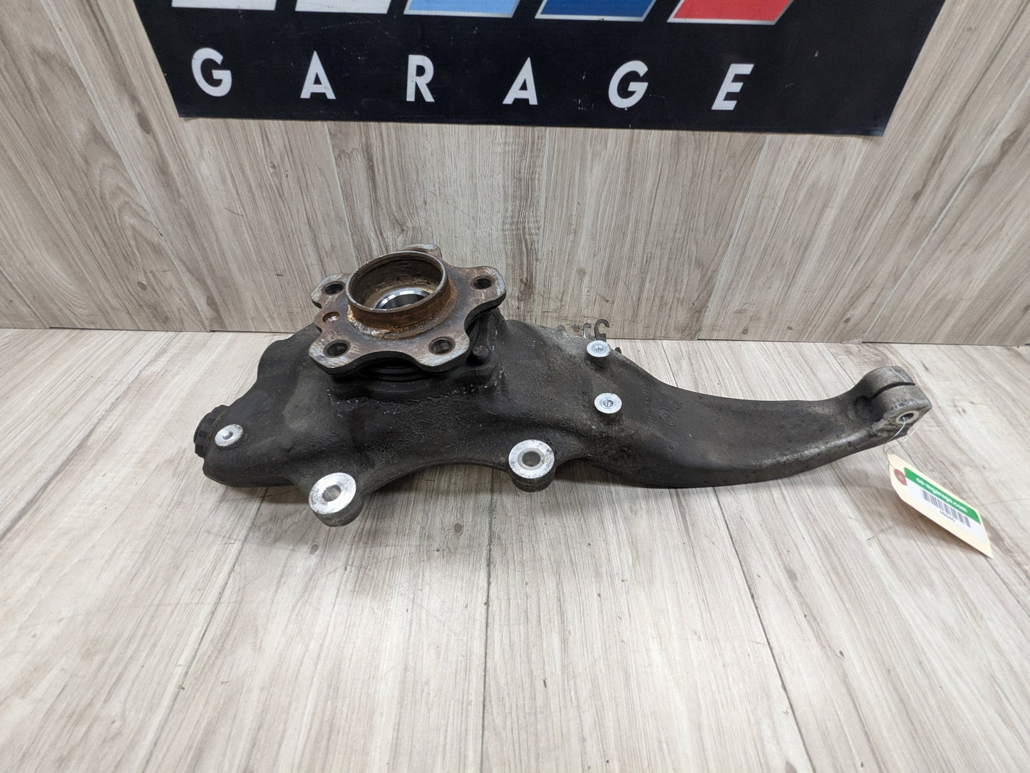 OEM BMW G30 530 540 M550 AWD Front Left Driver Hub Spindle Knuckle Wheel Bearing