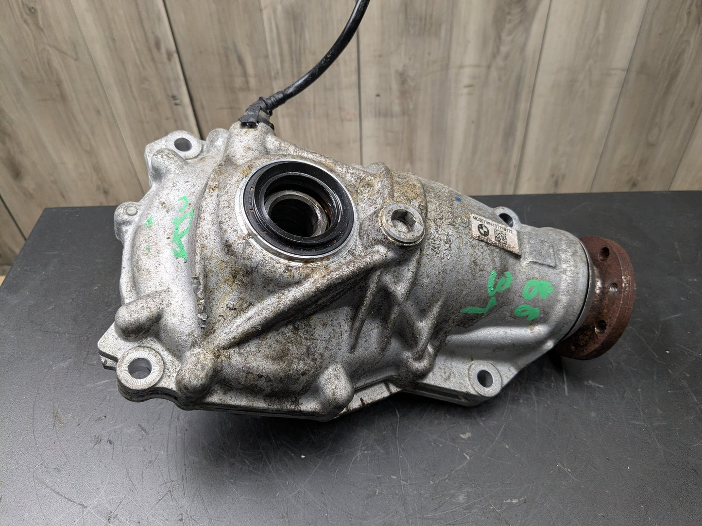 2019 BMW X3 G01 Front Axle Carrier Differential 8679981 18-21 OEM BMW G01 G02 X3 X4 xDrive Front Differential Axle Gearbox Carrier 3.38