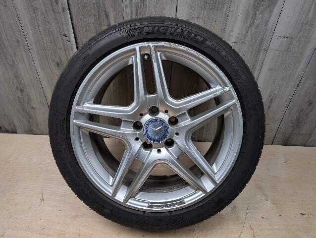 *OEM Mercedes W207 E300 E400 E550 AMG Front Wheel Rim 18x8 ET45 5 Double Spoke