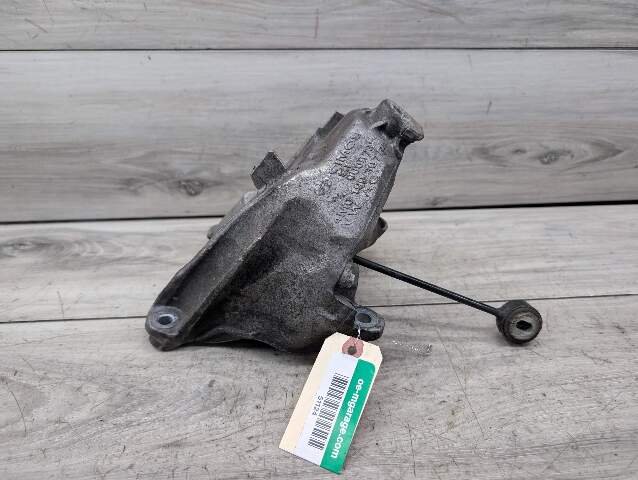 OEM AUDI A4 A5 A6 A7 Q5 Q7 Engine 2.0L EA888 Gen3 Left Motor Mount Bracket