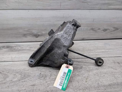 OEM AUDI A4 A5 A6 A7 Q5 Q7 Engine 2.0L EA888 Gen3 Left Motor Mount Bracket