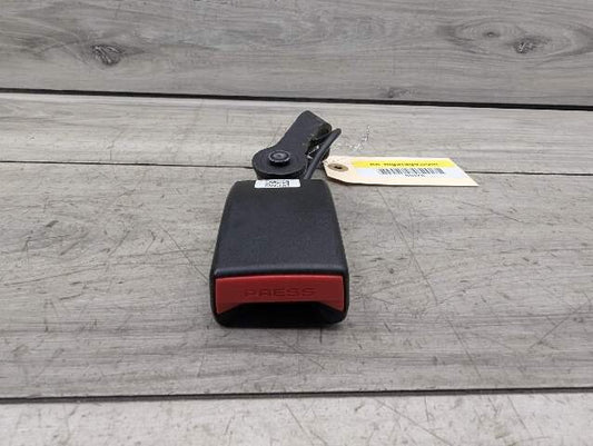OEM BMW F90 M5 G30 530 540 M550 Rear Right Passenger Seatbelt Seat Belt Buckle