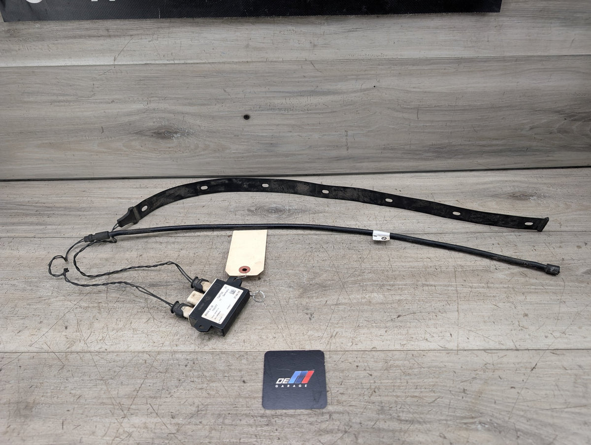 2014-2020 BMW 435i F32 Rear Smart Opener Sensor Module W/ Harness & Strap SET 7367722 OEM BMW F02 F10 F13 F25 F30 F32 F80 Control Unit Smart Opener Module w/ Sensor OEM