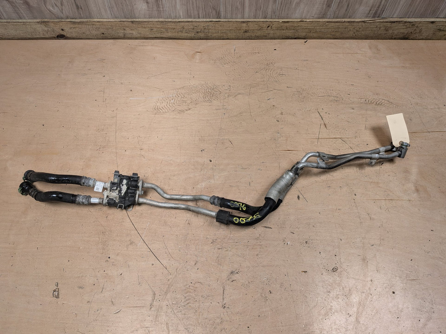 16-22 OEM BMW G11 G12 G30 F90 M5 AT Transmission Oil Cooler Line Return Flow