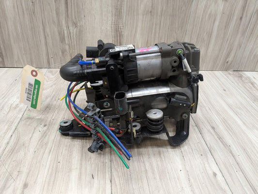 2016 BMW 750i G12 Air Suspension Compressor Pump 6861882 16-22 OEM BMW G11 G12 740 750 M760 Air Suspension Compressor Pump Module Motor OEM