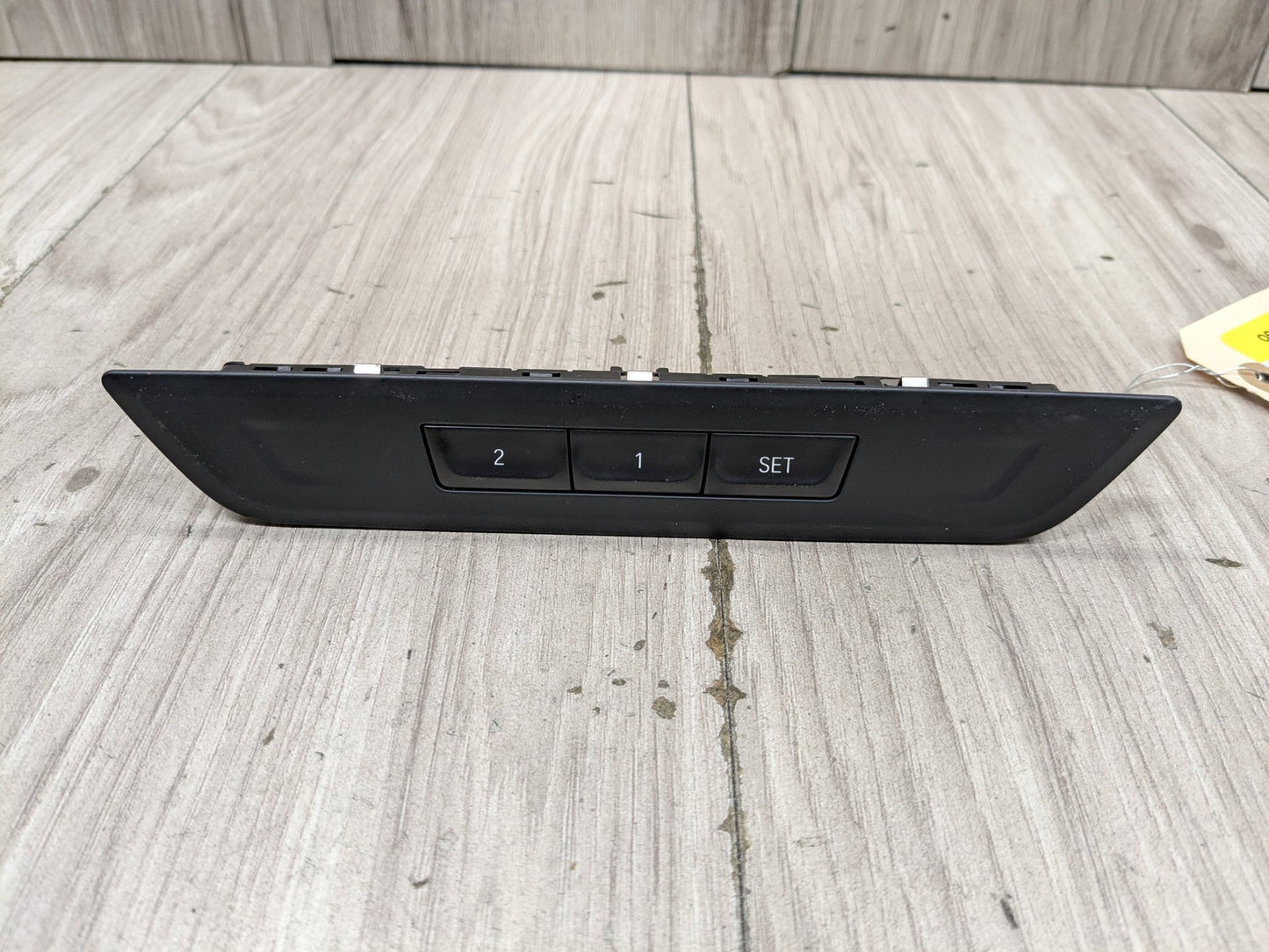OEM BMW F90 M5 G30 530 540 M550 Front Right Passenger Seat Memory Switch Button