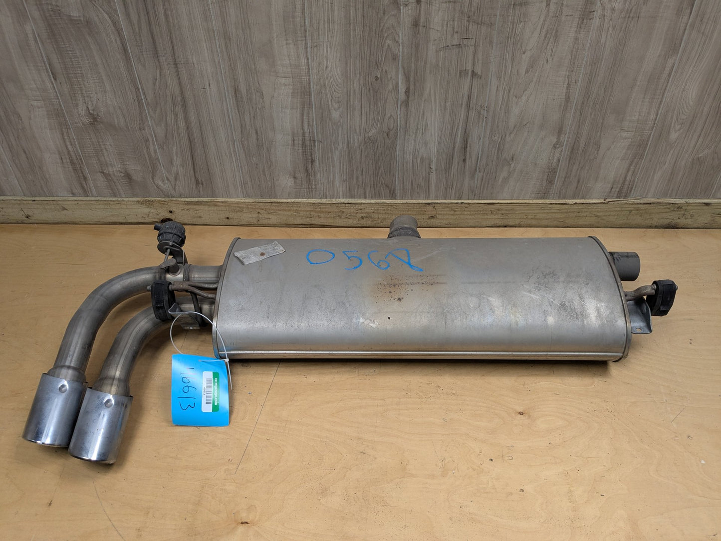 11-17 OEM BMW F25 F26 X3 X4 28iX Engine N20 Rear Exhaust Flap Muffler