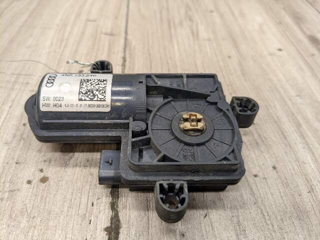 2018 - 2024 Audi S5 B9 Muffler Exhaust Flap Actuator 4N0133246