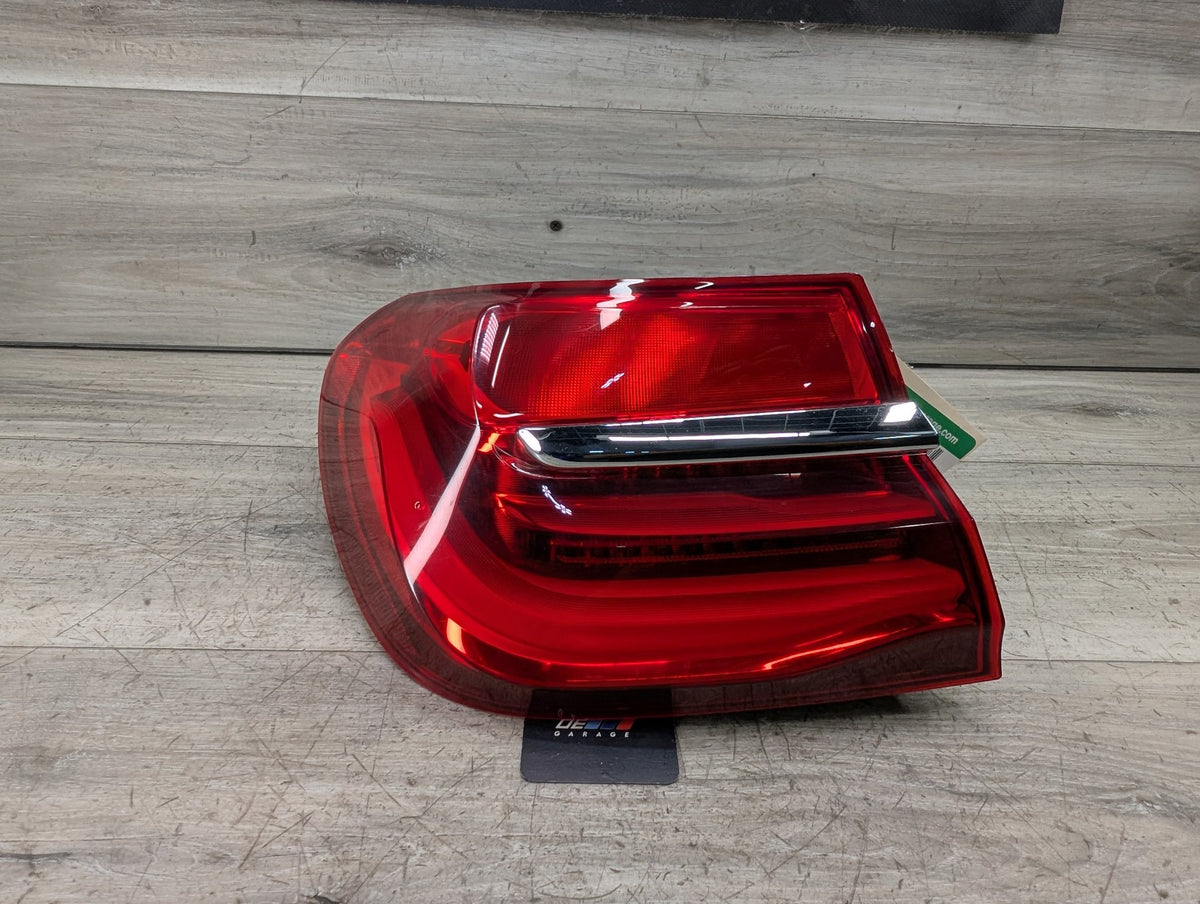 2017 BMW 740i G12 Rear Left Driver Outer Tail Light 7342965 *Broken tab, zip tie holds broken piece! 30 day warranty! OEM