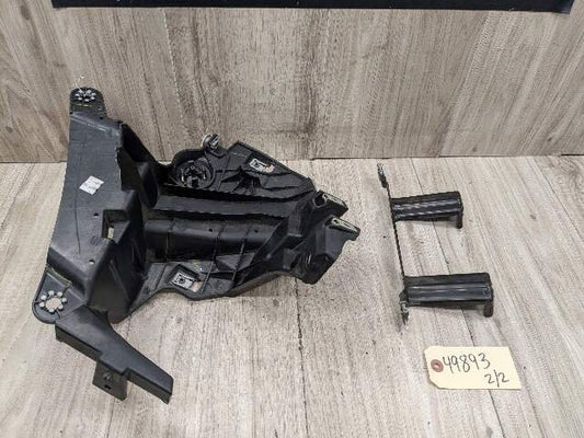 OEM BMW F15 F16 F85 F86 X5 X6 Front Left Driver Fender Mount Support Brackets
