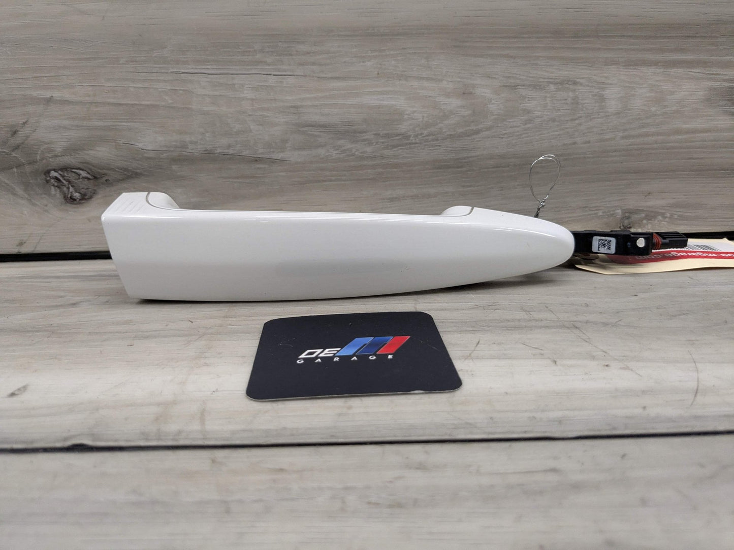 OEM BMW F23 F30 F32 F80 F82 M3 Right Passenger Door Handle COMFORT ACCESS White
