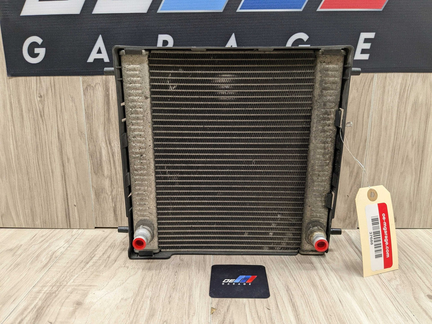 2016 BMW 750i G12 Left or Right Secondary Auxiliary radiator 8619383 OEM BMW F90 F93 G12 G16 G30 M5 M8 Secondary Auxiliary Coolant Remote Radiator