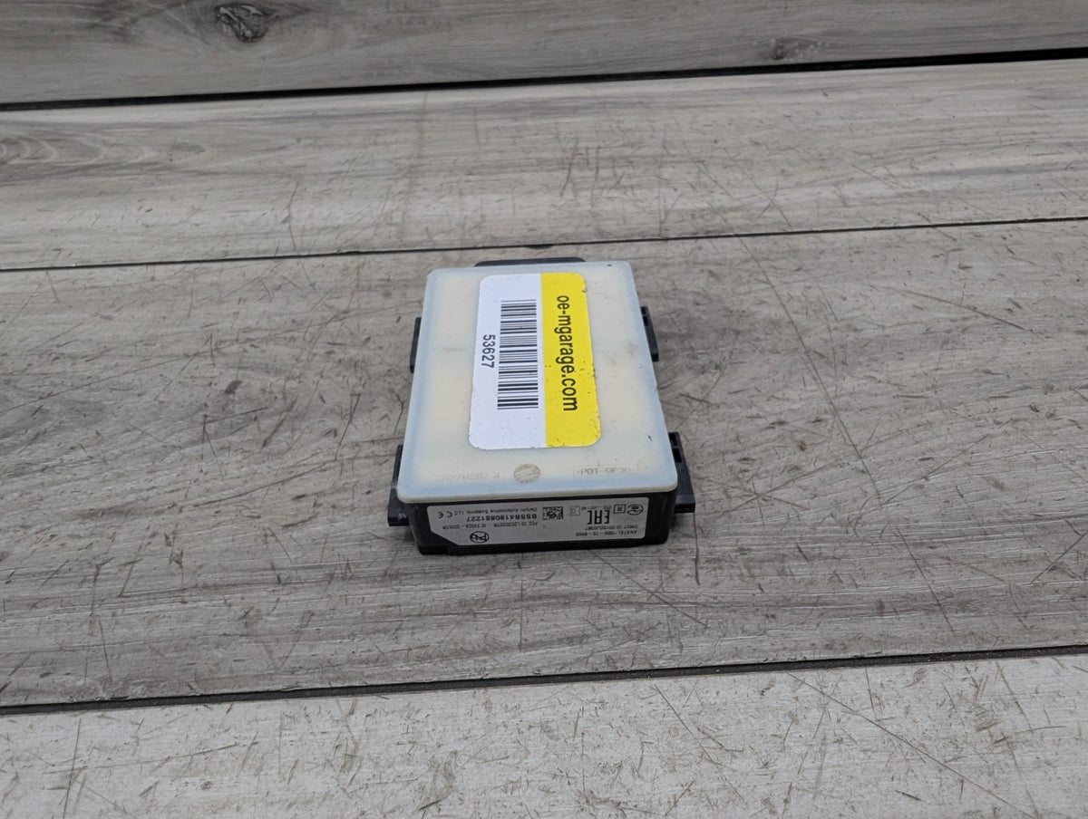 2017-2023 BMW M550i G30 Blind Spot Lane Sensor Radar Module 6891728 PRE-LCI OEM BMW F90 G01 G12 G30 740 750 540 M550 Blind Spot Radar Sensor Module OEM