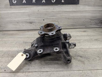 2017 - 2023 BMW M550i G30 Rear Right Passenger Spindle Knuckle w/ Bearing 6866338 N63B44O2