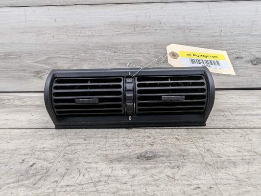 1996 - 2003 BMW Z3 E36 Dashboard Dash Board Middle Center Air Vent 8397713 M54B25O0