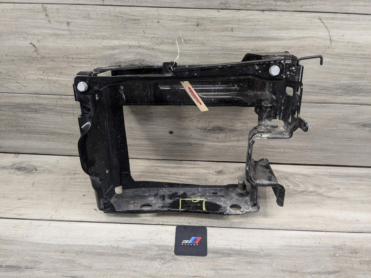 OEM BMW G20 G22 G23 G26 Front Left Driver Radiator Reinforcement Support Bracket