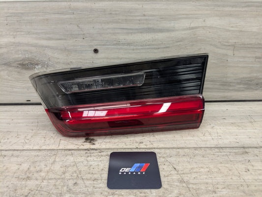 2008 BMW 228i E82 Rear Right Passenger Inner Tail Light 7495090 PRE-LCI OEM BMW G20 G80 330 M340 M3 Rear Right Passenger Inner Stop Tail Light OEM