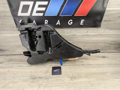 19-25 OEM BMW G20 G22 G23 330 M340 Windshield Wipe Washer Bottle Tank Reservoir