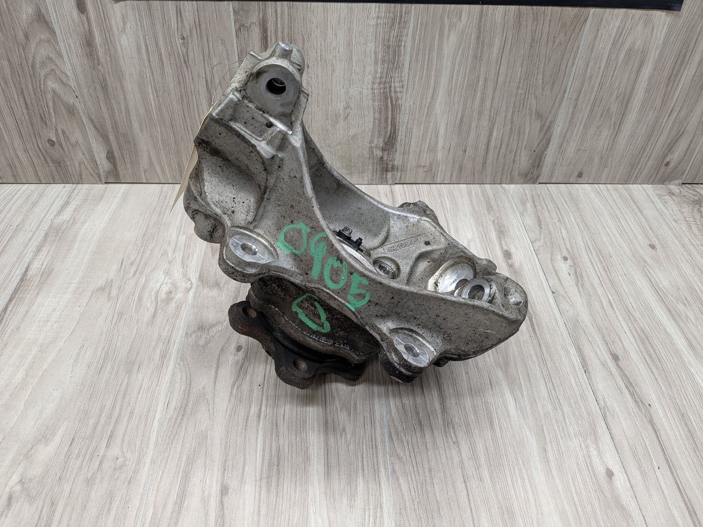 OEM BMW G20 G22 G23 330 M340 FRONT Left Driver Hub Spindle Knuckle Bearing AWD