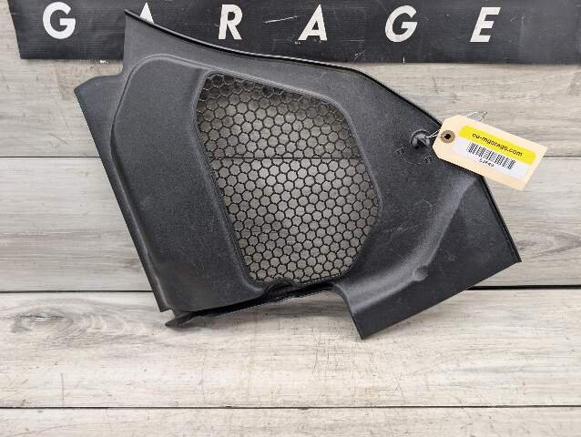 OEM BMW F90 M5 G30 530 540 M550 Front Right Engine Support Sealing Cover Trim