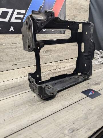 OEM BMW G01 G02 F97 X3 X4 Front Right Passenger Radiator Reinforcement Bracket