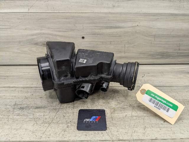 19-24 OEM BMW G20 G22 G23 G29 330 430 Z4 Filtered Air Intake Pipe Resonator B46