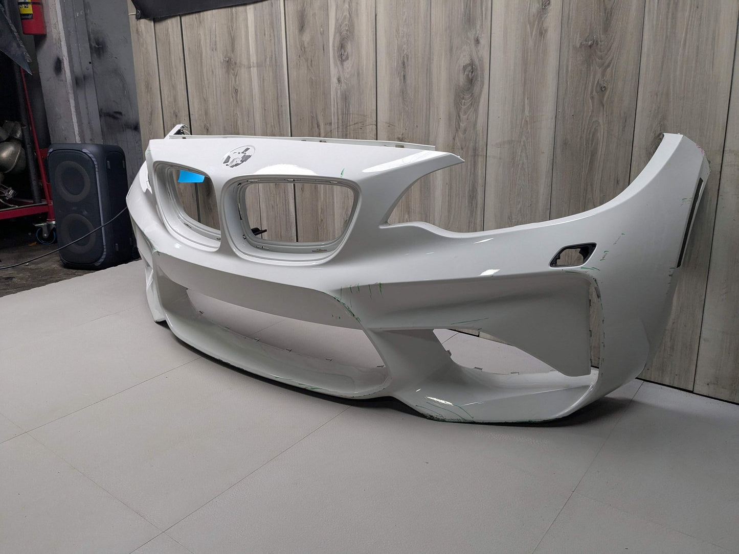 NOTE* 15-20 OEM BMW F87 M2 Front Bumper Cover Trim w/O PDC Holes White 300 White ALPINWEISS III (300)