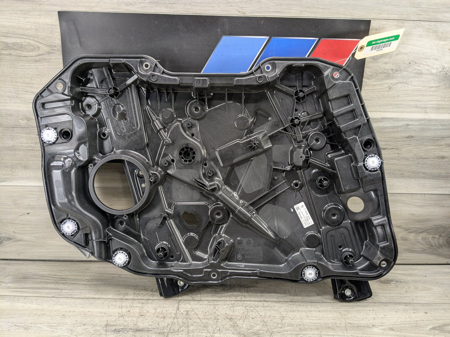 2019 BMW 330i G20 Front Left Driver Door Window Glass Regulator Motor 7432231 OEM BMW G20 G80 330 M340 M3 FRONT Left Driver Door Window Regulator Motor