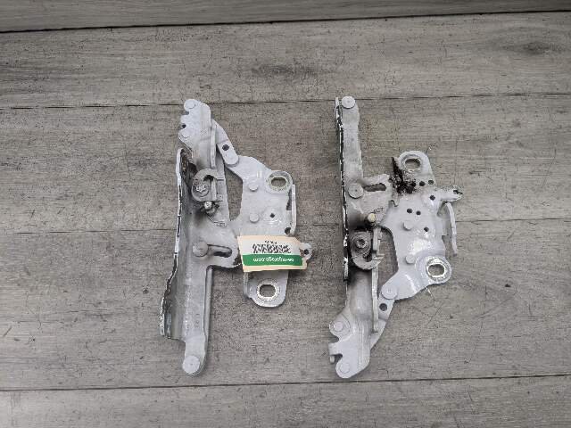 OEM BMW F22 F23 F30 F32 F33 F34 F36 F80 F82 F83 F87 Left Right Hood Hinges PAIR