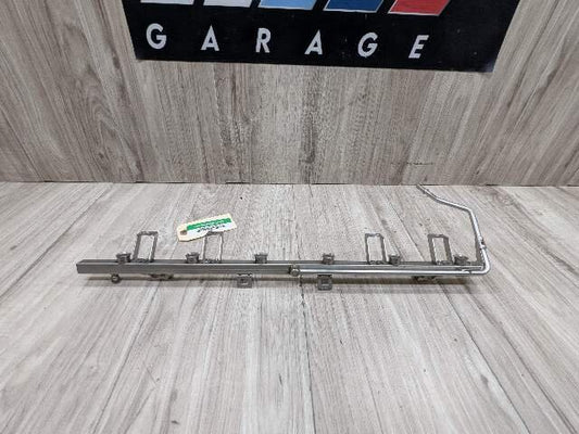 OEM BMW E36 E39 E46 E53 E60 E85 Engine M54 High Pressure Fuel Injector Line Rail